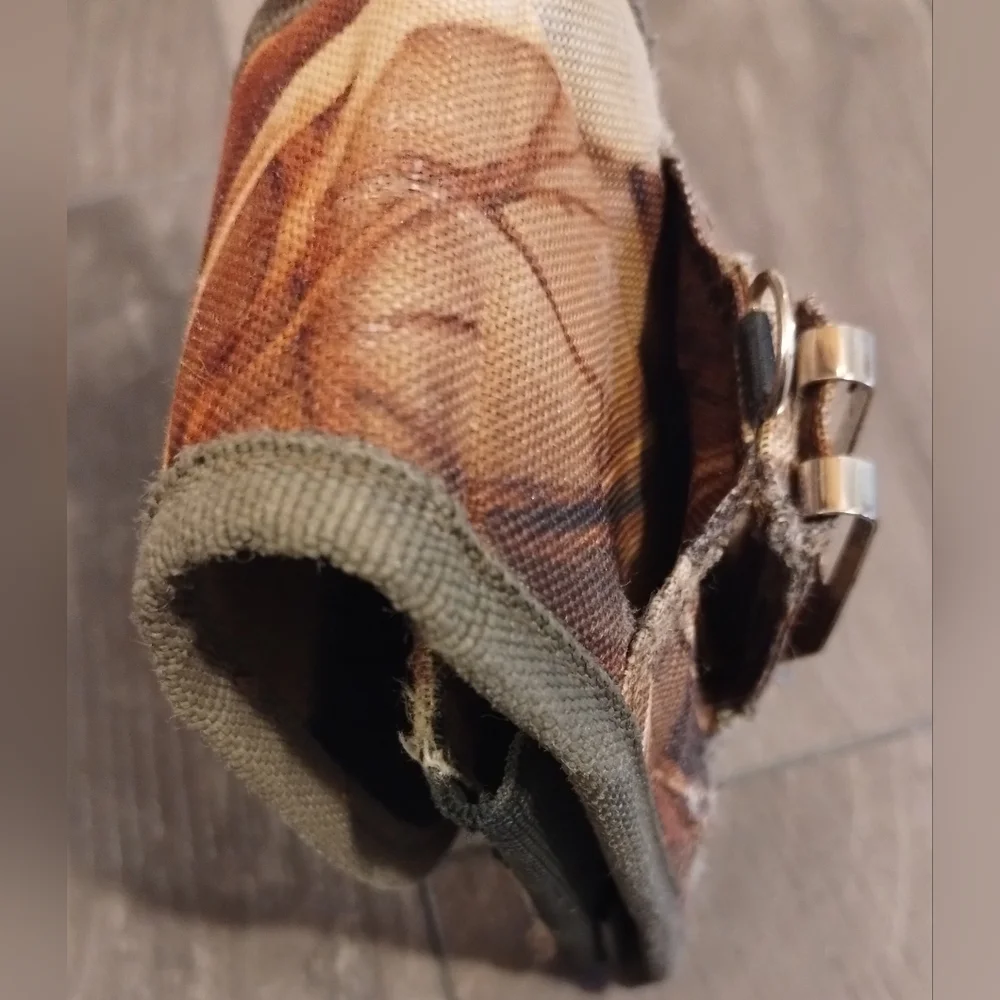 Camouflage Phone Holster, Protective Soft Carrying Case, Attaches To Belt Loop